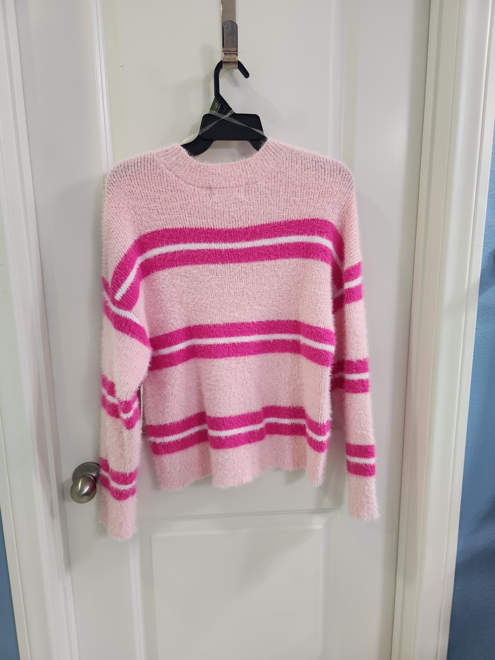 No Boundaries Pink Fuzzy Crewneck Sweater with Hot Pink Stripes Size XL (16-18) - Picture 8 of 8
